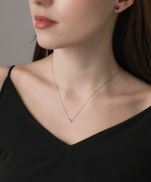 muku（ムク）の「NC/MINI MOON（ネックレス・レディース・シルバー/ゴールド・39/45）」の17枚目の写真