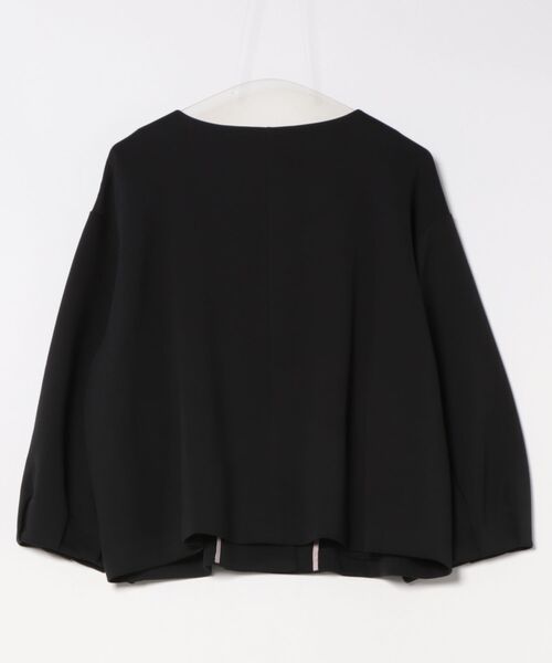 Rose Tiara(ローズティアラ)の「ダンボールニットタック袖ジャケット(ノーカラージャケット・レディース・ブラック/ベージュ・42/38/46)」の21枚目の写真