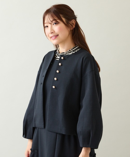 Rose Tiara(ローズティアラ)の「ダンボールニットタック袖ジャケット(ノーカラージャケット・レディース・ブラック/ベージュ・42/38/46)」の9枚目の写真