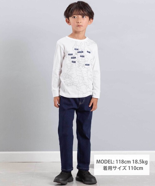 BeBe（ベベ）の「【抗菌・防臭】MAP＆FLAG袖リブ天竺長袖Tシャツ（Tシャツ/カットソー・キッズ・オフホワイト/ネイビー・150cm/130cm/140cm/120cm）」の17枚目の写真