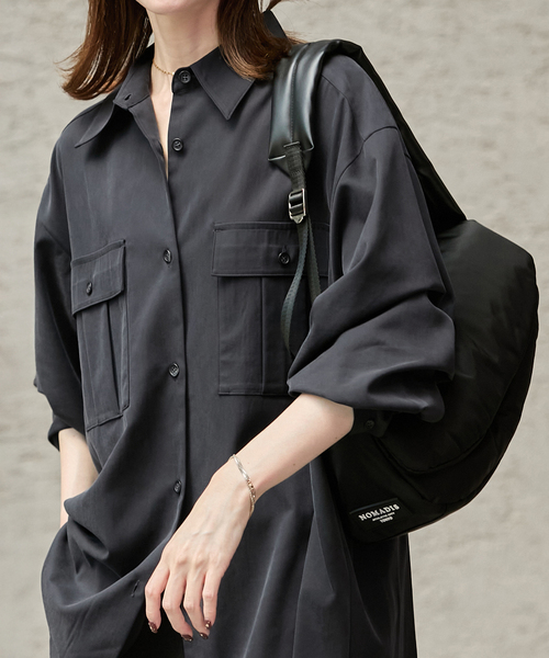 JOURNAL STANDARD（ジャーナルスタンダード）の「Vintage Twill BK Slit シャツ（シャツ/ブラウス・レディース・カーキ/ブラック・FREE）」の2枚目の写真