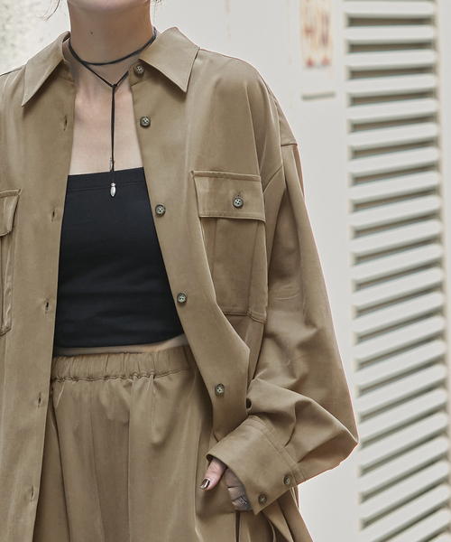 JOURNAL STANDARD（ジャーナルスタンダード）の「Vintage Twill BK Slit シャツ（シャツ/ブラウス・レディース・カーキ/ブラック・FREE）」の7枚目の写真