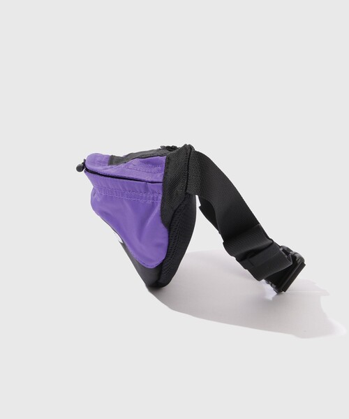 THE NORTH FACE（ザノースフェイス）の「【THE NORTH FACE/ザ・ノース・フェイス】Granule（ボディバッグ/ウエストポーチ・メンズ・イエロー/パープル・FREE）」の3枚目の写真