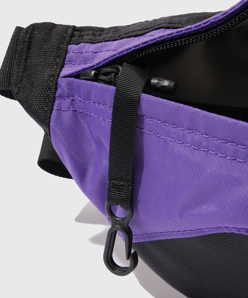 THE NORTH FACE（ザノースフェイス）の「【THE NORTH FACE/ザ・ノース・フェイス】Granule（ボディバッグ/ウエストポーチ・メンズ・イエロー/パープル・FREE）」の13枚目の写真