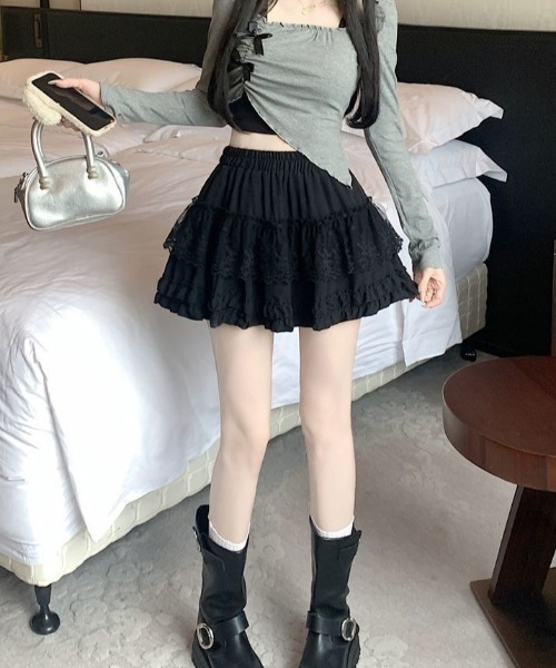 gossip！ロサンゼルス（ゴシップロサンゼルス）の「レースアクセント 裾フリルゴムウエスト ガーリーティアード ミニスカート（スカート・レディース・ホワイト/ブラック・S/M）」の16枚目の写真