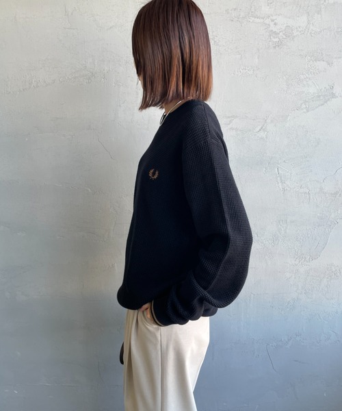 FRED PERRY/フレッドペリー] ワンポイントロゴ刺繍 ワッフルクルー