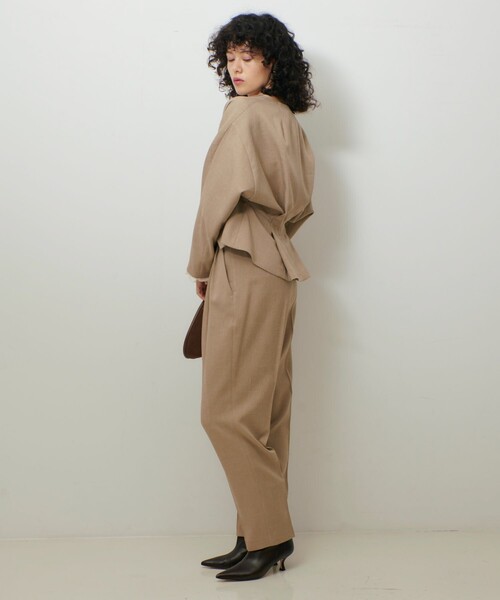 qualite（カリテ）の「【セットアップ対応】ツイードカーデジャケット/秋服/冬服/オフィスカジュアル（テーラードジャケット・レディース・ベージュ/グレー・36/38）」の4枚目の写真