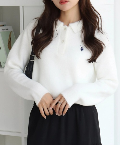 U.S. POLO ASSN.(ユーエスポロアッスン)の「【U.S. POLO ASSN./ユーエスポロアッスン】ロゴ刺繍 ニット ポロ セーター(ニット/セーター・レディース・レッド/ネイビー/アイボリー・LL/L/M)」の1枚目の写真