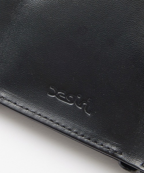 X-girl（エックスガール）の「MILLS LOGO FAUX CROCO MINI WALLET（財布・レディース・ブラック/ベージュ/ライトパープル・ONE SIZE）」の8枚目の写真