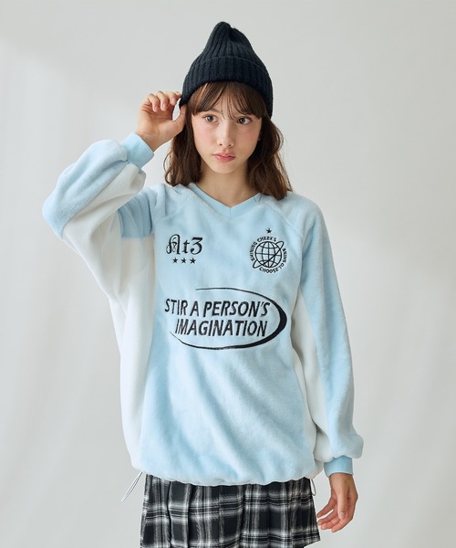 Amourire girl（アムリールガール）の「ラムフリース ゲーミングチュニックプルオーバー（スウェット・キッズ・ピンク/サックスブルー・140cm/160cm/150cm/130cm）」の5枚目の写真