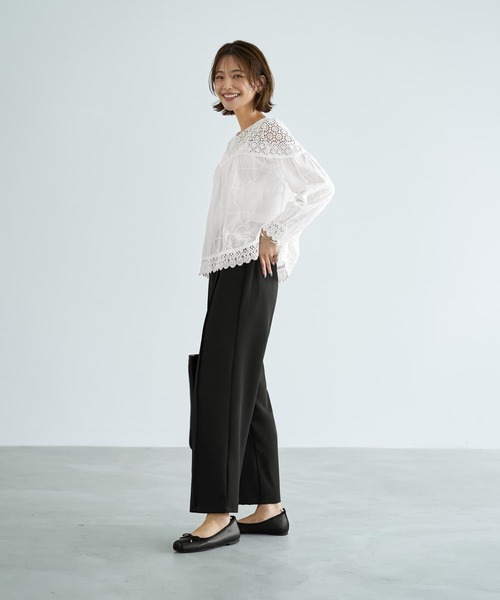 STYLE DELI(スタイルデリ)の「上部がレースのギャザーブラウス(Tシャツ/カットソー・レディース・ブラック/ホワイト・FREE)」の7枚目の写真