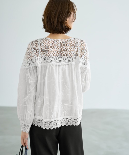 STYLE DELI(スタイルデリ)の「上部がレースのギャザーブラウス(Tシャツ/カットソー・レディース・ブラック/ホワイト・FREE)」の11枚目の写真