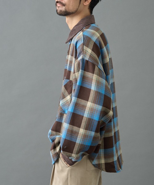 COLONY 2139(コロニートゥーワンスリーナイン)の「先染めチェック袖ギャザーBIGシャツ(シャツ/ブラウス・メンズ・グレー/ネイビー/ブラウン・MEDIUM/LARGE)」の9枚目の写真
