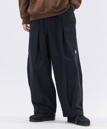 U.S. POLO ASSN.（ユーエスポロアッスン）の「【3】〔U.S.POLO ASSN】撥水 ワンタック バルーンカーブパンツ（チノパンツ・メンズ）」