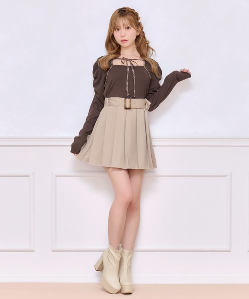 apres jour(アプレジュール)の「フロントリボンパワショルトップス(Tシャツ/カットソー・レディース・ダークブラウン/グレイッシュベージュ/ブラック・フリー/X-LARGE)」の20枚目の写真