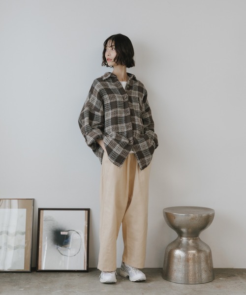 AO2(アオズ)の「Block Check Drop Shoulder Jacket / ブロックチェック ドロップショルダー ジャケット(カバーオール・レディース・パープル/ブラウン/レッド/グレー・FREE)」の16枚目の写真