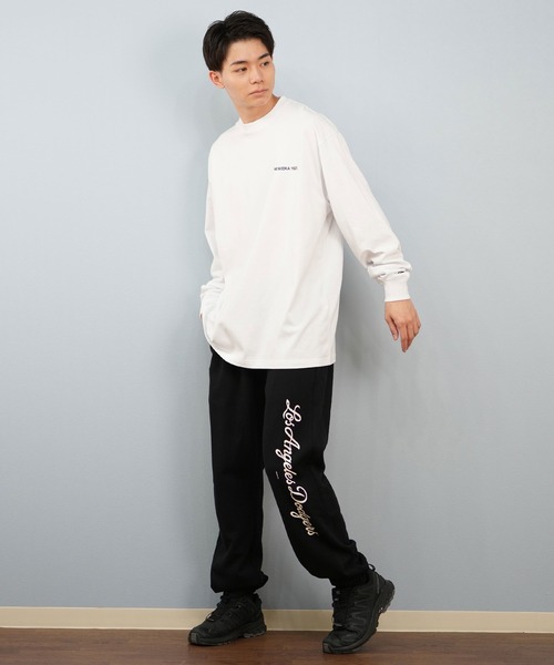 NEW ERA(ニューエラ)の「NEW ERA/ニューエラ 長袖Tシャツ ロンT 14682695/14682696/14682697(Tシャツ/カットソー・メンズ・ダークグレー/ブラック/ホワイト・L/M/XL/2XL)」の8枚目の写真