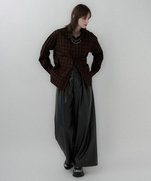 HARE（ハレ）の「フェイクレザーダブルウエストパンツ(HARE)（その他パンツ・レディース・ブラック/グレー・FREE）」の6枚目の写真