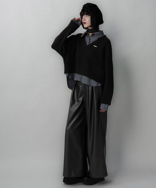 HARE（ハレ）の「フェイクレザーダブルウエストパンツ(HARE)（その他パンツ・レディース・ブラック/グレー・FREE）」の5枚目の写真