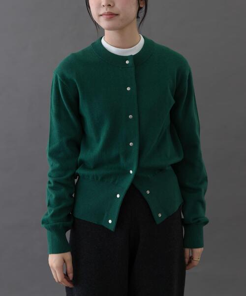 FORK&SPOON（フォークアンドスプーン）の「FORK&SPOON　ミラージュクルーネックニットカーディガン（カーディガン/ボレロ・レディース・ネイビー/ブラウン/グリーン・1）」の17枚目の写真