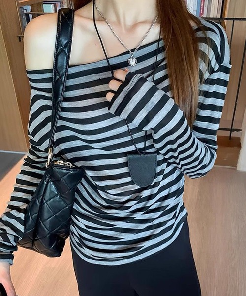 HALEY PESCA（ヘーリーペスカ）の「HALEY PESCA/ボーダーワンショルダー長袖Tシャツ　カットソー（Tシャツ/カットソー・レディース・ブラック・MEDIUM/SMALL/LARGE）」の10枚目の写真