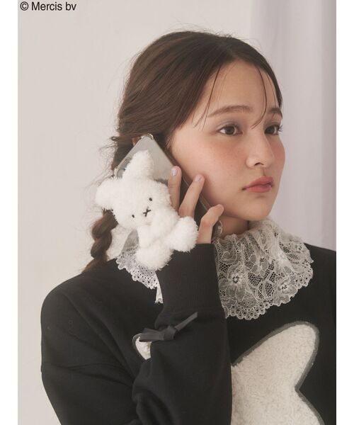 merry jenny（メリージェニー）の「もこもこナインチェスマホグリップ（スマホグッズ・レディース・オフホワイト・FREE）」の3枚目の写真