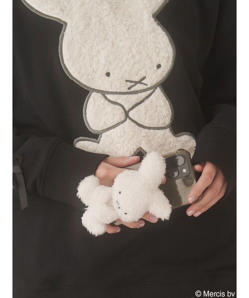 merry jenny（メリージェニー）の「もこもこナインチェスマホグリップ（スマホグッズ・レディース・オフホワイト・FREE）」の7枚目の写真