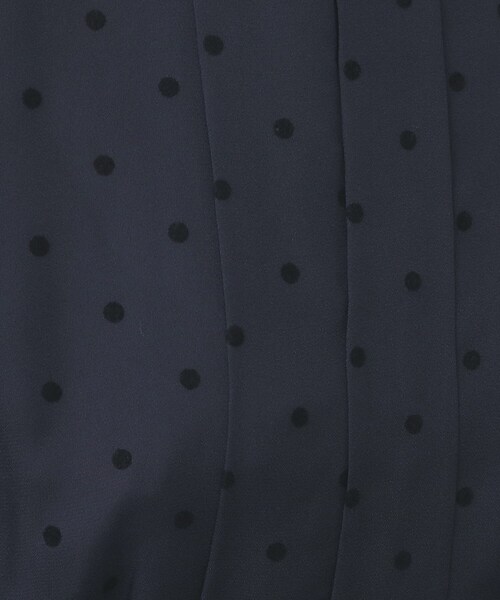 index(インデックス)の「ドットデザインタックワンピース【洗濯機OK/イージーアイロン】(ワンピース・レディース・ネイビー系/ベージュ系その他4/ワイン系1・36/38/40/42)」の8枚目の写真