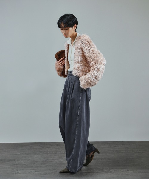 SALON adam et rope'（サロン アダム エ ロペ）の「シャギーファーニットボレロ（カーディガン/ボレロ・レディース・グレー/ピンク・FREE）」の17枚目の写真