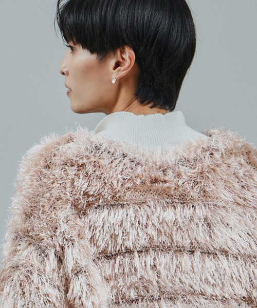 SALON adam et rope'（サロン アダム エ ロペ）の「シャギーファーニットボレロ（カーディガン/ボレロ・レディース・グレー/ピンク・FREE）」の11枚目の写真