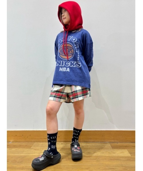 セール】NBA ニューヨーク ニックス クロップド グラフィックTシャツ
