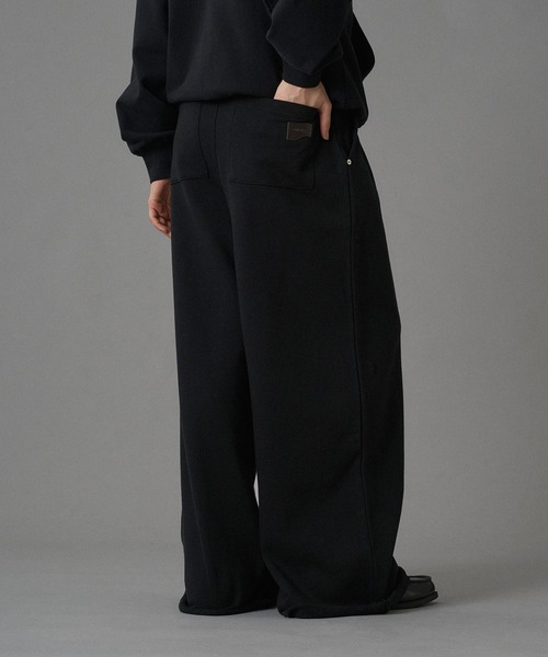 ONCILY(オンシェリー)の「TUCK WIDE BAGGY SWEAT PANTS / タックワイドバギースウェットパンツ(スウェットパンツ・メンズ・ブラック/杢グレー・MEDIUM/LARGE/SMALL)」の18枚目の写真