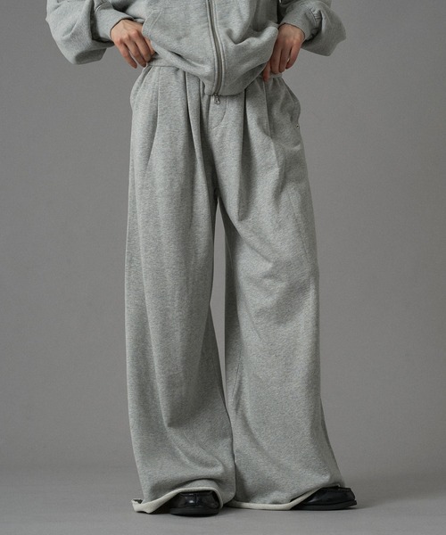 ONCILY(オンシェリー)の「TUCK WIDE BAGGY SWEAT PANTS / タックワイドバギースウェットパンツ(スウェットパンツ・メンズ・ブラック/杢グレー・MEDIUM/LARGE/SMALL)」の4枚目の写真