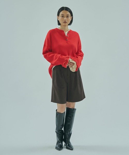 ROSE BUD(ローズバッド)の「(CREOLME)RIB HENRY NECK PULLOVER(Tシャツ/カットソー・レディース・チャコールグレー/オフホワイト/レッド・ONE SIZE)」の4枚目の写真