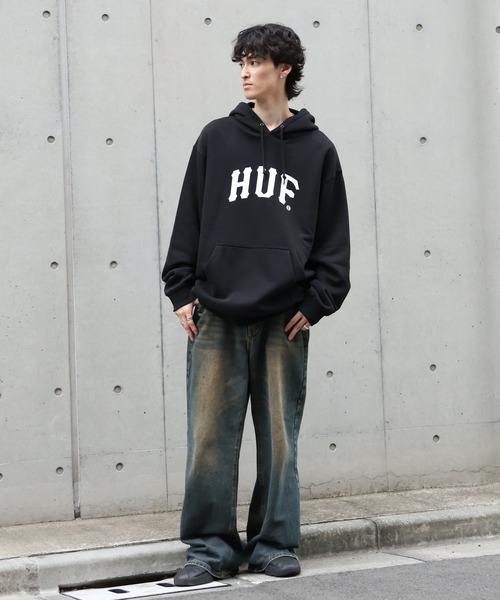 HUF（ハフ）の「【HUF/ハフ】ARCH P/O HOODIE/裏起毛 ロゴプリント プルオーバーパーカー（パーカー・メンズ・ブラック/ブラウン・XL/L/S/M）」の6枚目の写真