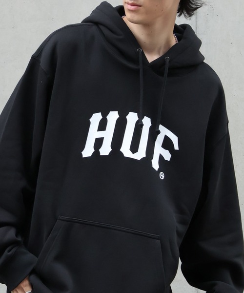 HUF（ハフ）の「【HUF/ハフ】ARCH P/O HOODIE/裏起毛 ロゴプリント プルオーバーパーカー（パーカー・メンズ・ブラック/ブラウン・XL/L/S/M）」の4枚目の写真