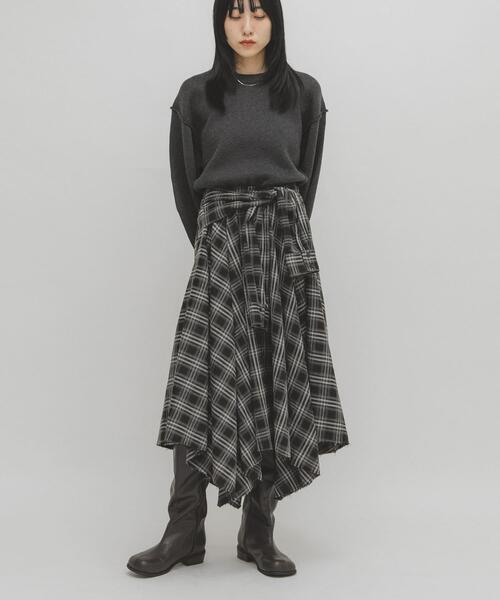 KBF（ケイビーエフ）の「ノットデザインチェックスカート（スカート
