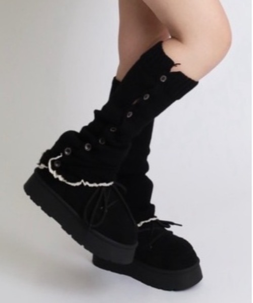 Vini（ヴィニ）の「フリル付きレッグウォーマー（レッグウォーマー・レディース・グレー/ブラック/ホワイト/ブラウン/ダークブラウン/ダークグレー・FREE）」の2枚目の写真