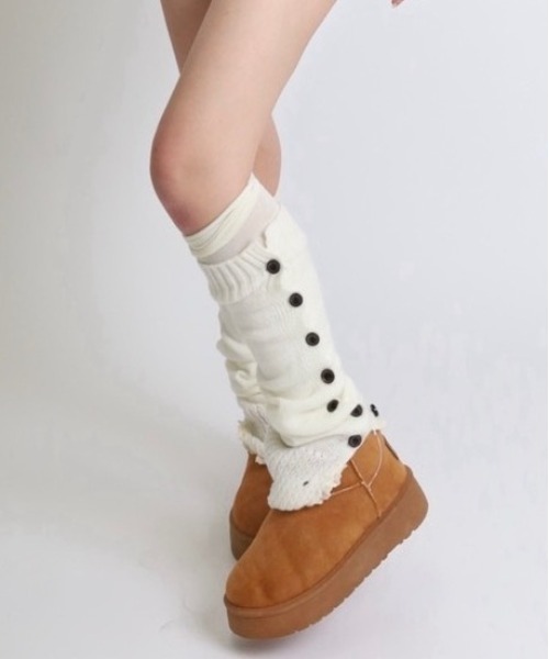 Vini（ヴィニ）の「フリル付きレッグウォーマー（レッグウォーマー・レディース・グレー/ブラック/ホワイト/ブラウン/ダークブラウン/ダークグレー・FREE）」の8枚目の写真