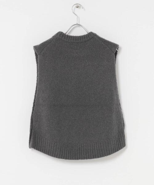 URBAN RESEARCH DOORS(アーバンリサーチドアーズ)の「ウールカシミヤニットベスト(ベスト・レディース・ベージュ/チャコールグレー・MEDIUM)」の19枚目の写真