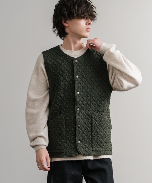 Audience（オーディエンス）の「Upscape Audience アップスケープオーディエンス 日本製 国産 尾州 コットンキルト ストライプ柄/ケーブル柄/クロス柄ノーカラースナップベスト AUD7331（ベスト・メンズ・オリーブ系/ブラック/チャコール/チャコールグレー/グレー/オリーブ/ブラック系/オフホワイト・L/M/XL）」の14枚目の写真