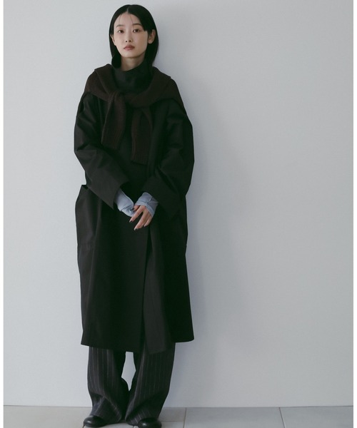 anuke（アンヌーク）の「Standcollar Long Coat（ステンカラーコート・レディース・ブラック/アイボリー・36inch/38inch）」の2枚目の写真