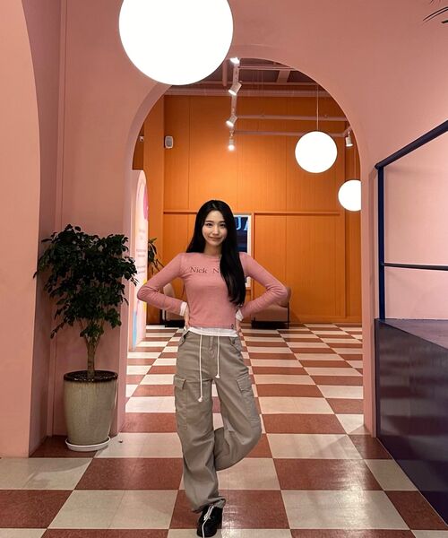 NICK&NICOLE(ニックアンドニコール)の「DOUBLE LAYERED LONG SLEEVE TOP_PINK(Tシャツ/カットソー・レディース・その他・FREE)」の3枚目の写真