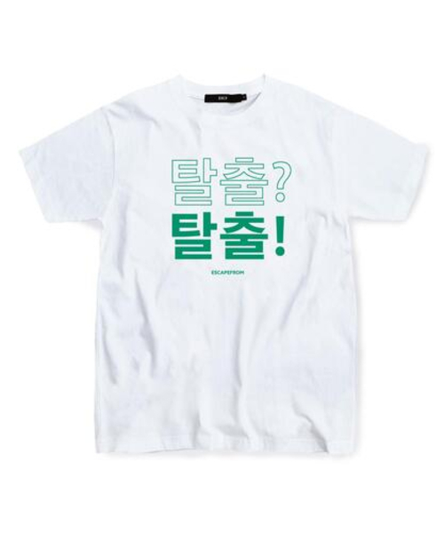 ESCAPEFROM(エスケープフロム)の「イースケープTシャツホワイト(Tシャツ/カットソー・レディース・その他・SMALL/MEDIUM/LARGE)」の2枚目の写真