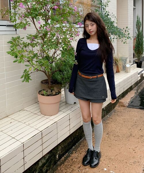 LETTER FROM MOON(レターフロムムーン)の「ストライプレイヤードスカートパンツ(チャコール)(スカート・レディース・その他・SMALL/MEDIUM)」の6枚目の写真