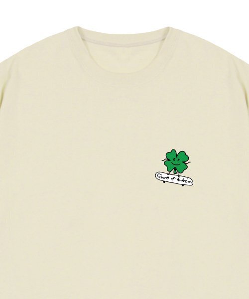 GRAVER（グレーバー）の「[ユニセックス]クローバーボード半袖Tシャツ_サンドベージュ（Tシャツ/カットソー・レディース・ベージュ・LARGE/MEDIUM/SMALL/X-LARGE）」の3枚目の写真