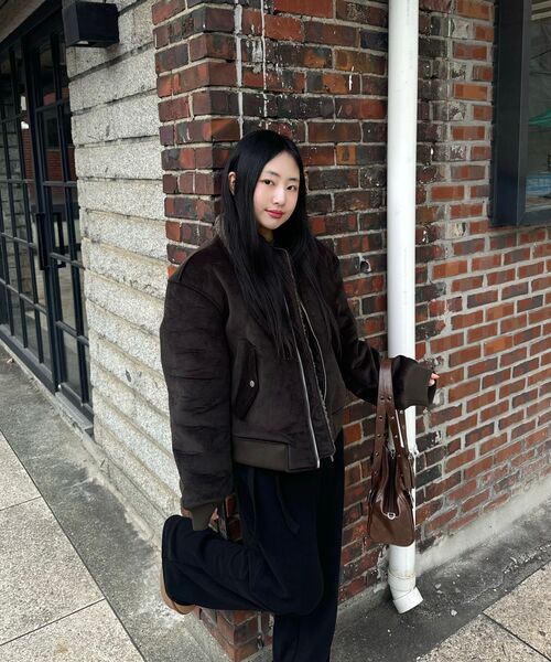 GLW(ジーエルダブリュ)の「ベルベットコーデュロイシアリングジャンパーカーキ(その他アウター・レディース・その他・SMALL/MEDIUM/LARGE)」の9枚目の写真