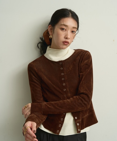 Lutim by u（ルチバイユー）の「Volume satin scrunchie / ボリュームサテンシュシュ（シュシュ・レディース・ブラウン・FREE）」の2枚目の写真