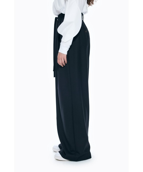 ENFOLD（エンフォルド）の「タックワイドパンツ（スラックス・レディース・ブラック/グレー・38/36）」の4枚目の写真