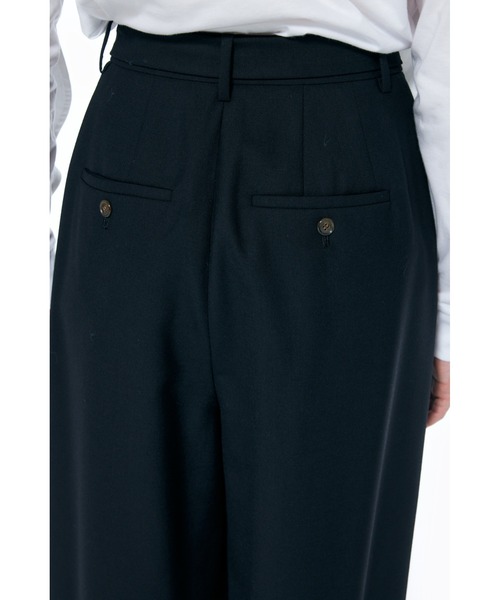 ENFOLD（エンフォルド）の「タックワイドパンツ（スラックス・レディース・ブラック/グレー・38/36）」の10枚目の写真